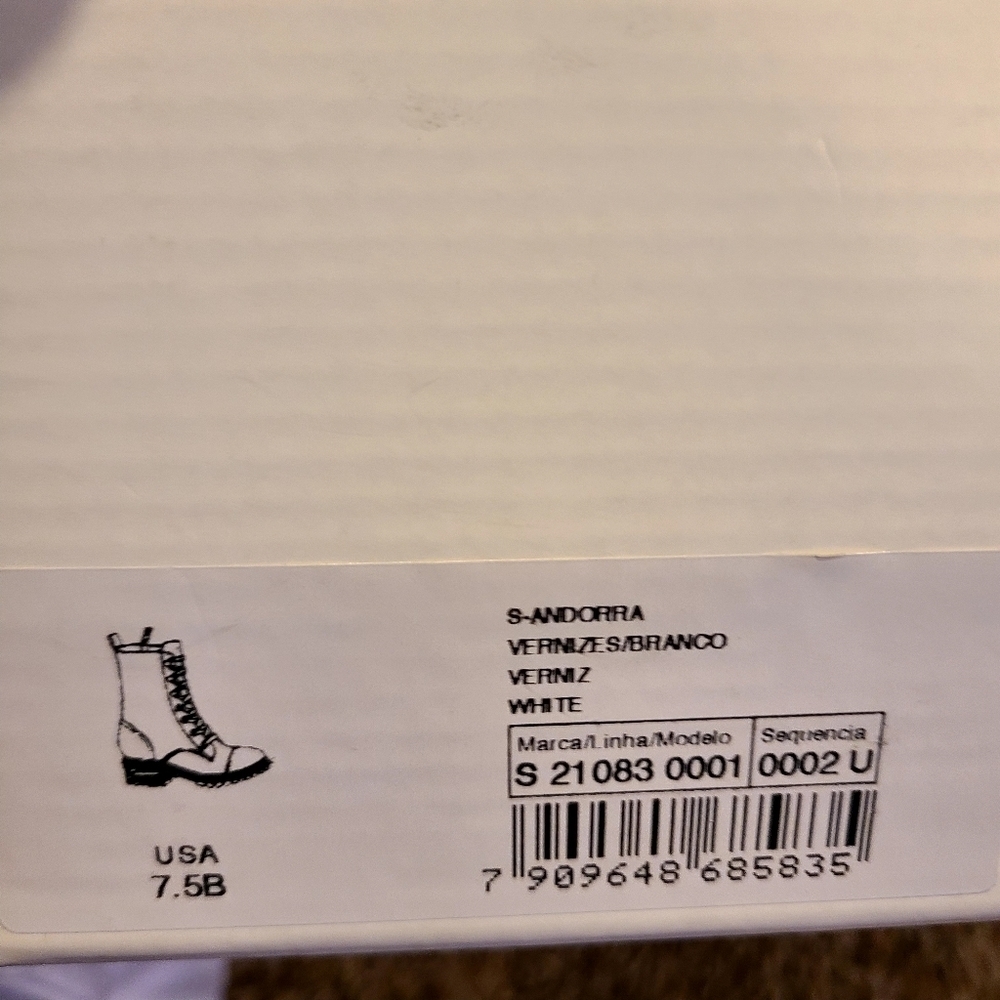 SCHUTZ Andorra White Combat Boots with Studded Sole New 7.5 - Picture 5 of 5